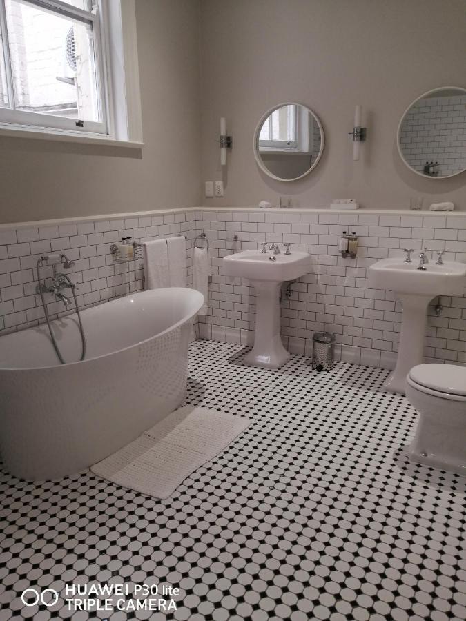 Rand Club Suites Johannesburg Bagian luar foto