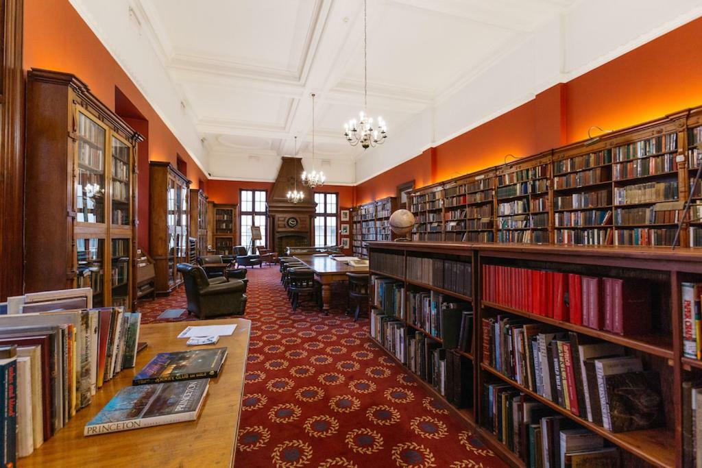 Rand Club Suites Johannesburg Bagian luar foto